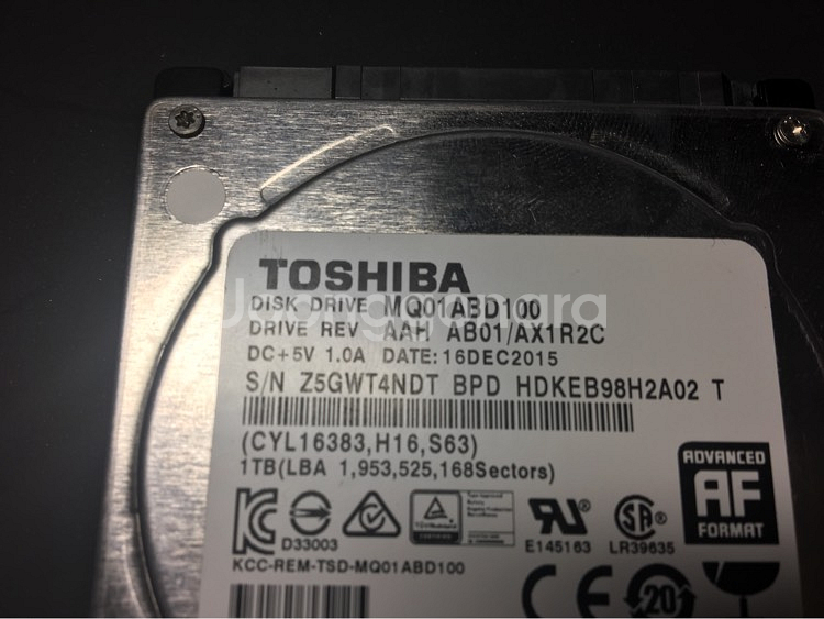 도시바 1TB 하드(2.5) 판매합니다--1