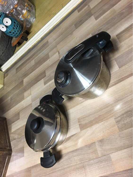 휘슬러 압력밥솥겸 냄비 팝니다--3