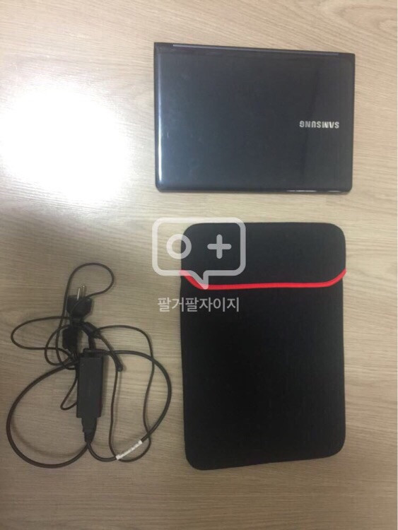 삼섬 아트북9라이트 팝니다.(가격내림)--0