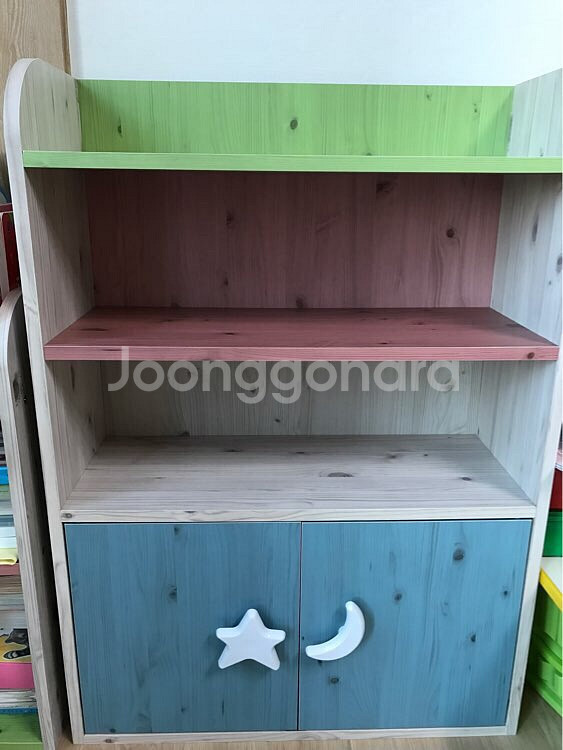유아 책장과 옷장--0