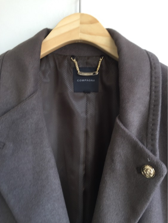 꼼빠니아 모직 코트--2