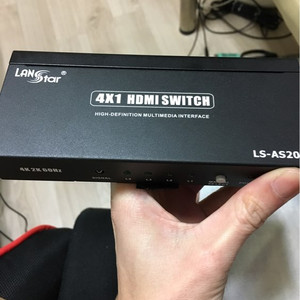 랜스타 4:1 선택기 분배기 hdmi 팔아요