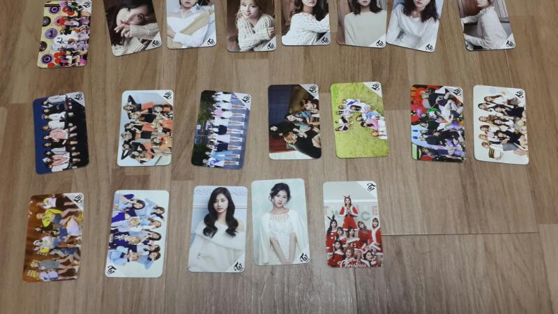 트와이스 3집 앨범+굿즈--3