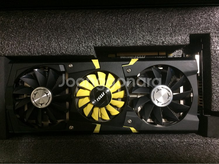 MSI R9 290X 라이트닝 팝니다.--1