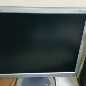 삼성 LCD 17인치 모니터(싱크마스터177N)