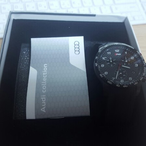 r8 chronograph 아우디 시계