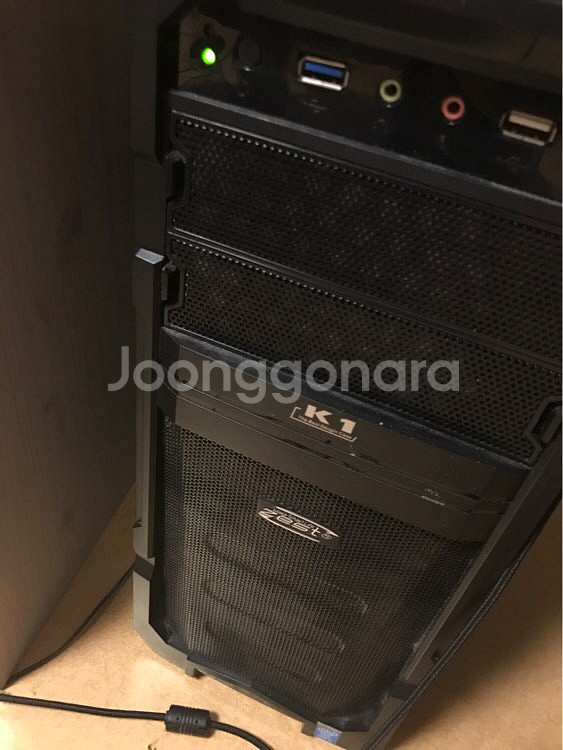 컴퓨터 본체 팝니다--1