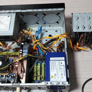 실버스톤 htpc 케이스 및 본체, 모니터