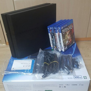 PS4 1205A 500GB 판매합니다.(플스4)