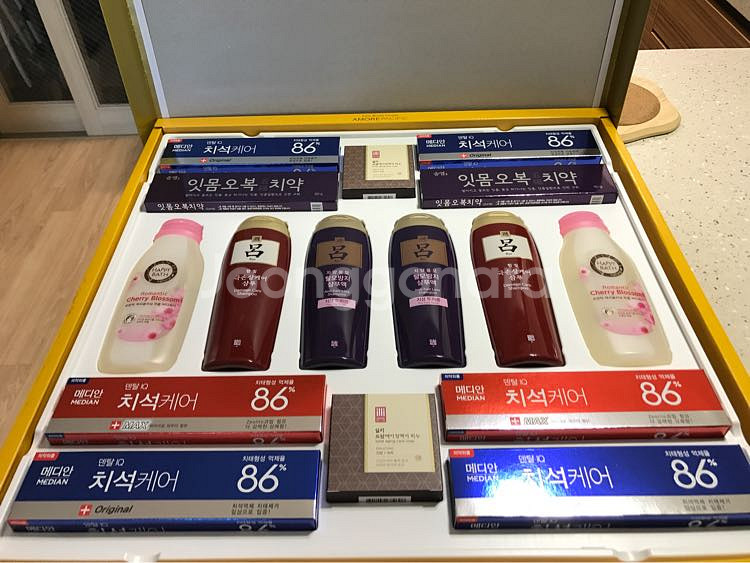새상품 아모레퍼시픽 선물세트--0