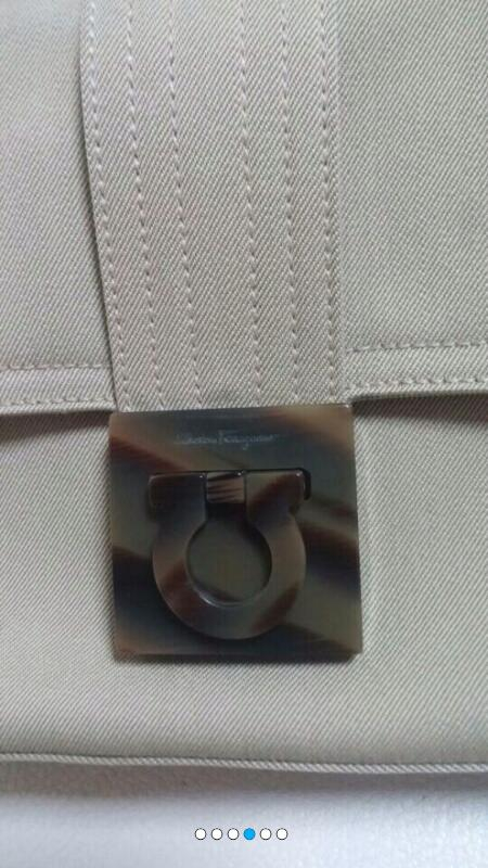 페레가모 숄더백 정품--3