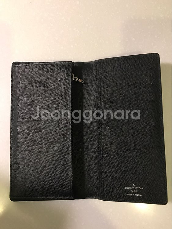 루이비통 브라짜월릿 N62665 상태굿 팔아요--2