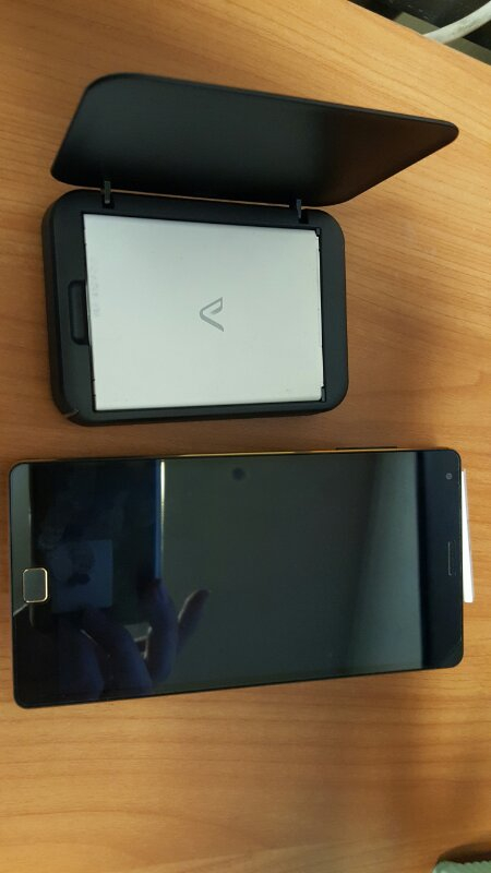 LGU+ 베가아이언2 A급 공기계 이미지