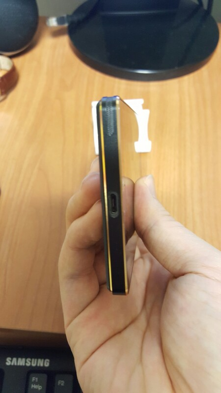 LGU+ 베가아이언2 A급 공기계 이미지