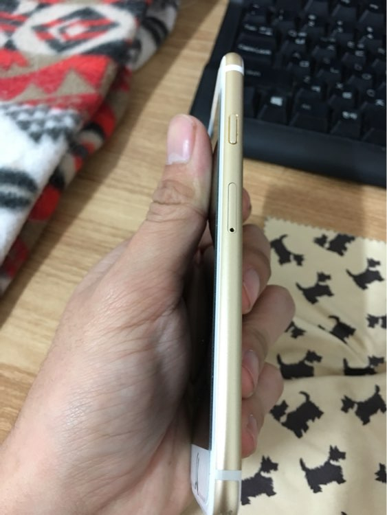 아이폰6s 골드 64기가 이미지