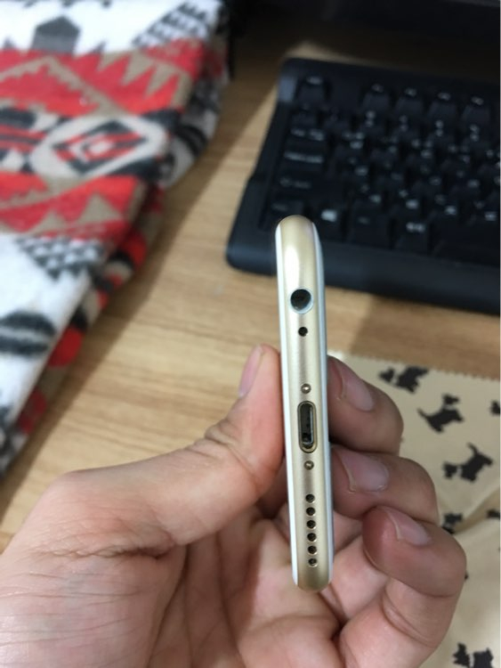 아이폰6s 골드 64기가 이미지