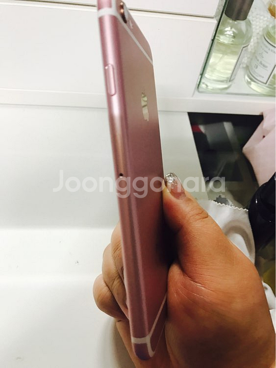 아이폰 6s 로즈골드 팝니다--2