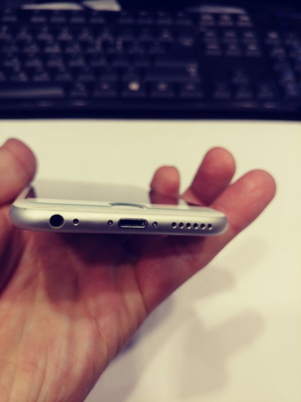 아이폰6S 16기가 급처합니다.--3