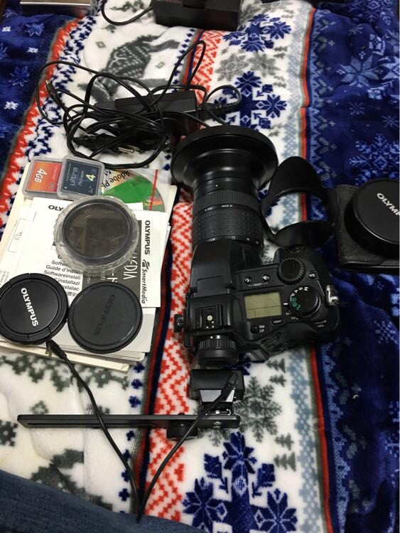 올림푸스 e-10 팝니다.--0