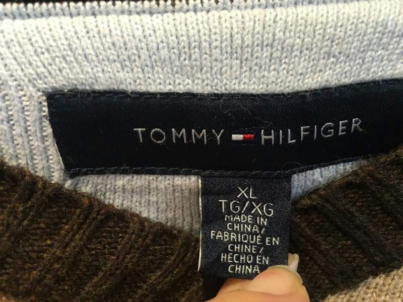 타미힐피거 아가일 패턴 V넥 니트 --3