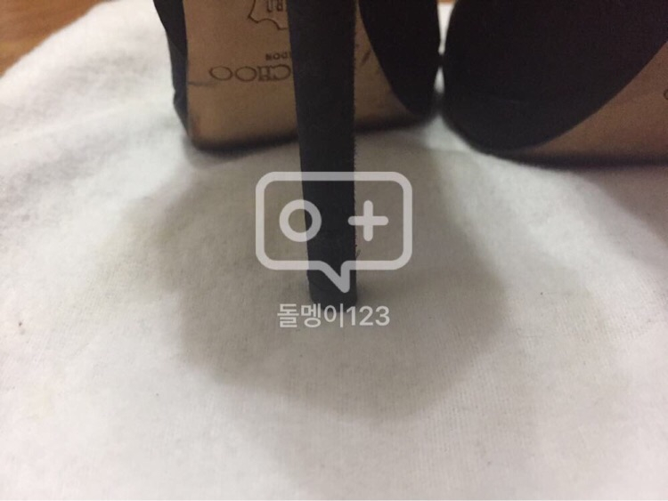 지미추 Jimmy Choo 오픈토 힐 팝니다(반값택포)--2