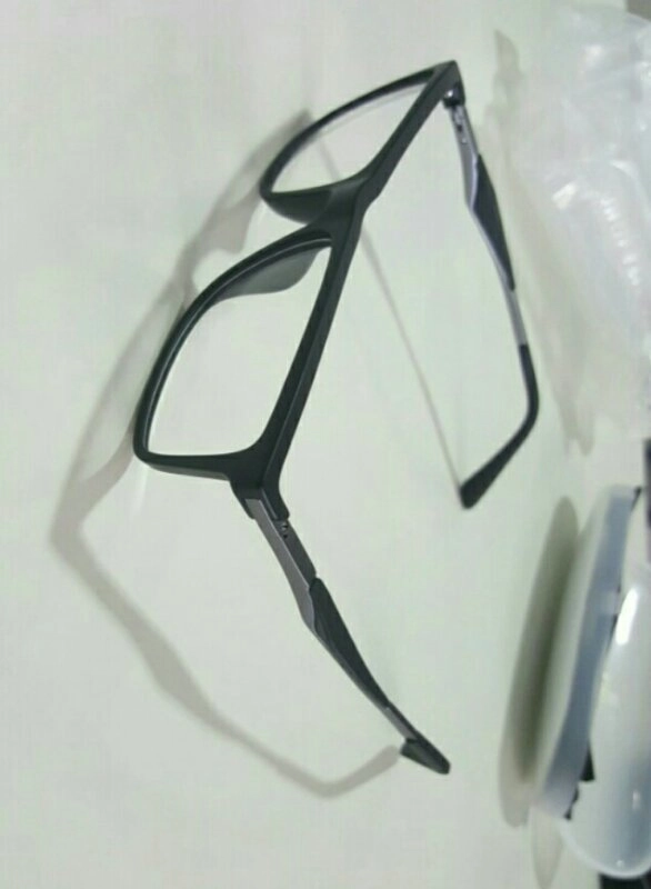 tr90 소재 가볍고 튼튼한 도수 안경테 이미지