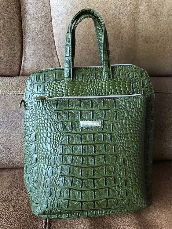 카키가죽가방🍀--1