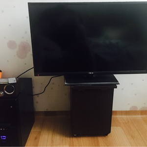 32인치 LED 모니터(tv겸용) 컴퓨터 본체