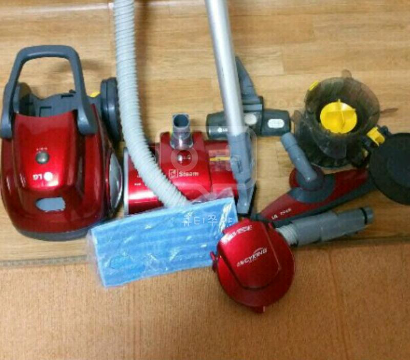 LG 싸이킹 스팀청소기 - 헤드가 3개 이미지