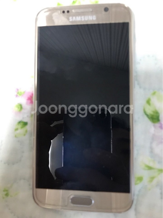 sk갤럭시s6 갤6 갤럭시6 64기가 팝니다 골드--0