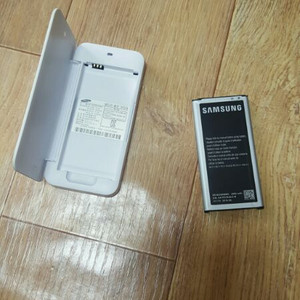 갤럭시s5 배터리 및 충전거치대