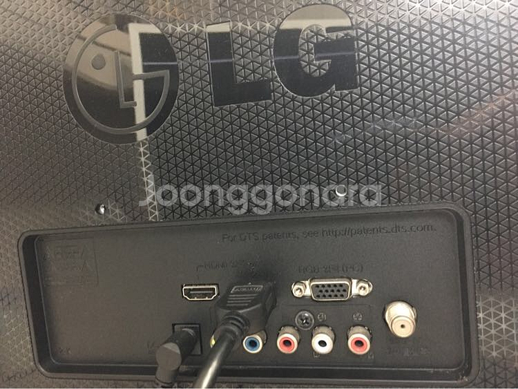 lg 27인치 플래케톤 모니터팝니다. 27mt55--4