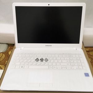 삼성노트북 NT300E5K-L26W 새상품