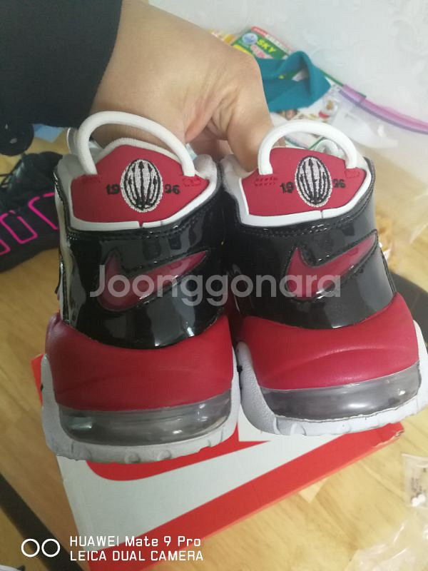 (240) 나이키 어1템포 크리스마스 팝니다--3