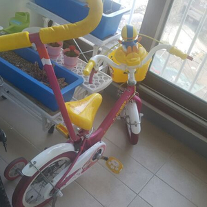 뽀로로 어린이 유아 자전거 팝니다.