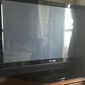 LG PDP TV (42")