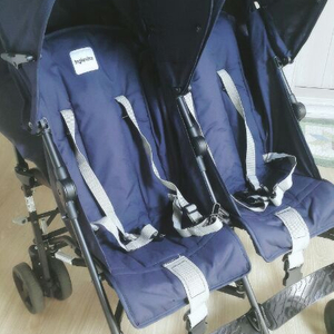 잉글레시나 쌍둥이 유모차 팔아요~^^♡