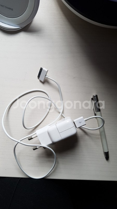 아이패드2 wifi 64g 화이트팝니다--5