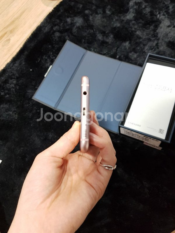 U+갤럭시S7엣지32G 로즈골드 풀박 판매--3