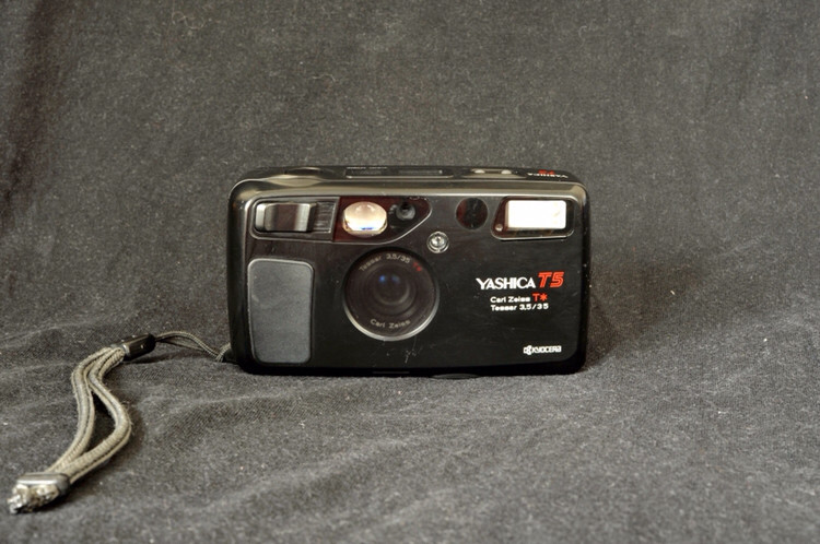 YASHICA T5 black / 야시카 T5 블--1