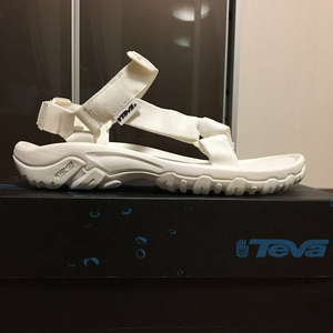 테바 허리케인 샌들 ( Teva hurricane