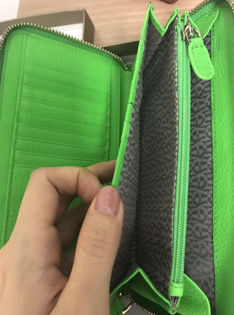 에이그너 독일에서 구입한 새상품 10만원에 팝니다--4