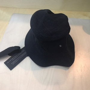 피스마이너스원 버킷햇 정품 새제품