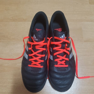 아디다스 글로로 16.2 풋살화 TF 280MM 