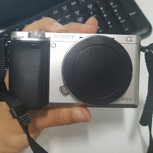 소니 a6000(실버) sel2870 팝니다