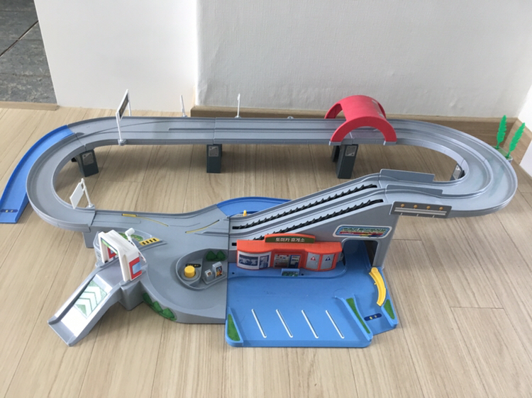 토미카 고속도로 드라이브--1