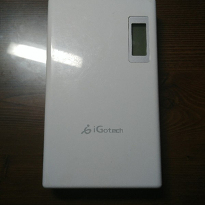 iGotech 18,200mAh 보조배터리 팝니다