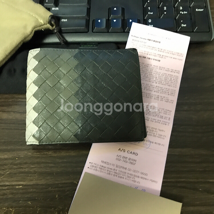 [정품] 보테가 베네타 남자 반지갑--2