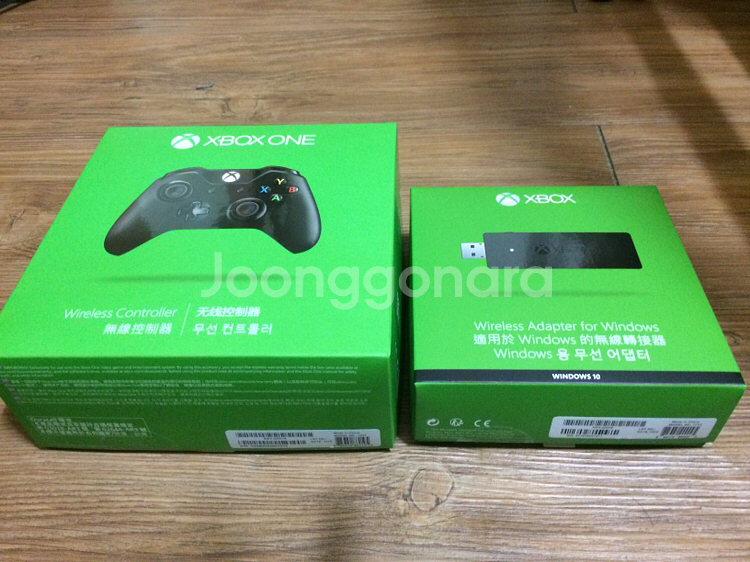 XBOX ONE 엑박원 패드 리시버팝니다.--0