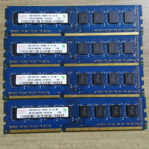 하이닉스 RAM 4G ddr3 10600 양면 4